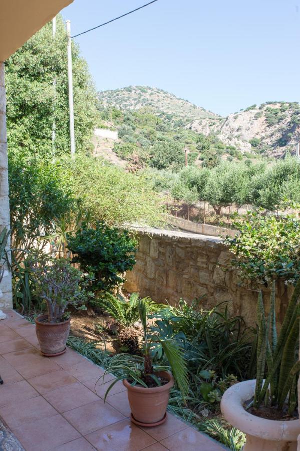 Heraklion Comfy House With Mountain View Heraklion (Crete) Exterior foto