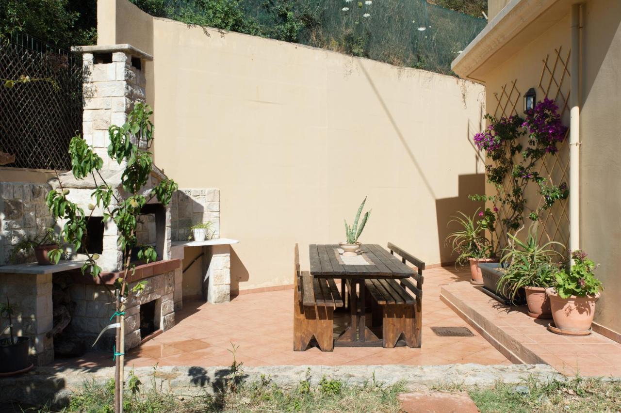 Heraklion Comfy House With Mountain View Heraklion (Crete) Exterior foto